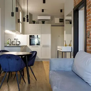 Golden - Great Location - Cozy And Bright&janapawla19 Apartament