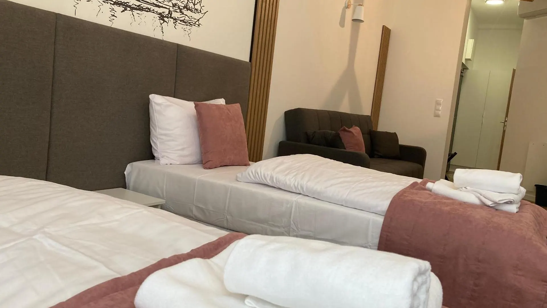 Aviendo Old Town Apartments Wroclaw 0*,  Poland